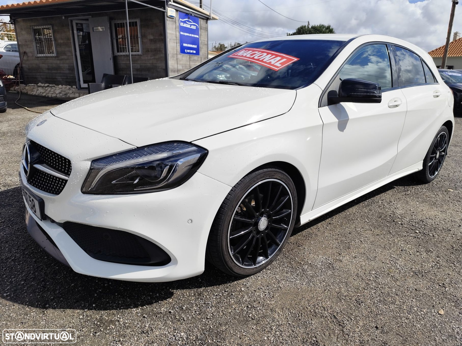 Mercedes-Benz A 200 d AMG Line - 6