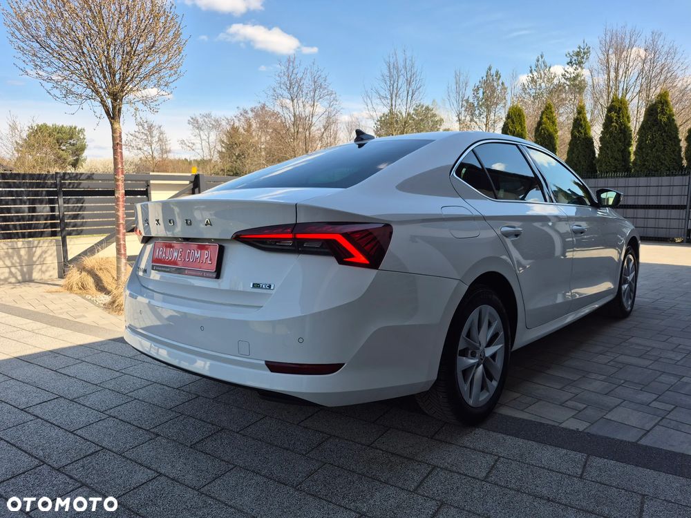 Skoda Octavia 1.5 TSI ACT Style DSG - 24