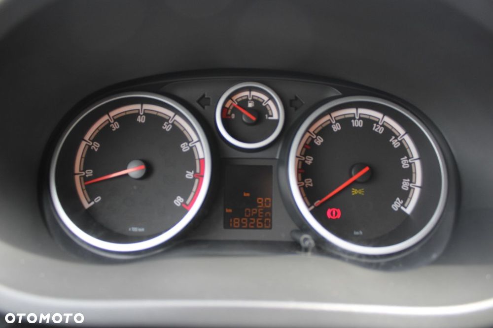 Opel Corsa - 30