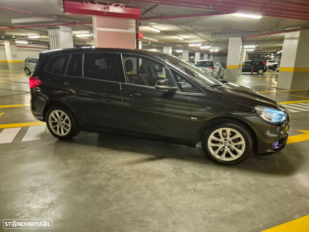 BMW 216 Gran Tourer d 7L Line Sport - 10