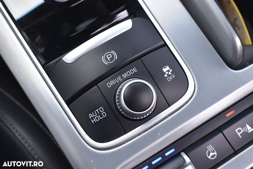 Kia Stinger 2.0 T-GDI RWD GT Line - 17