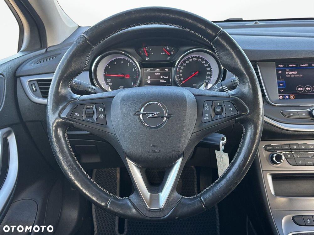 Opel Astra 1.2 T Elegance S&S - 12