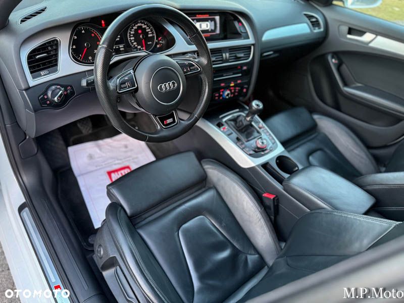 Audi A4 Limousine - 19