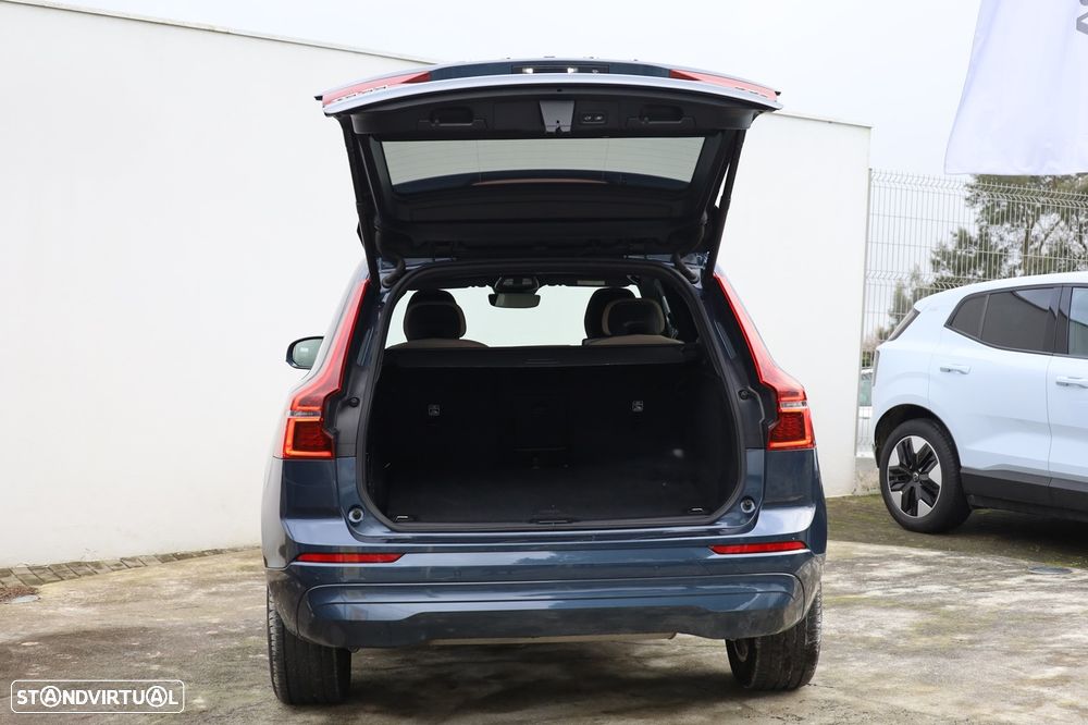 Volvo XC 60 2.0 T6 PHEV Core AWD - 5