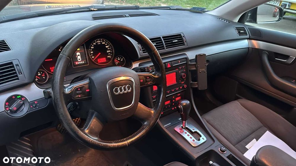 Audi A4 Avant - 7