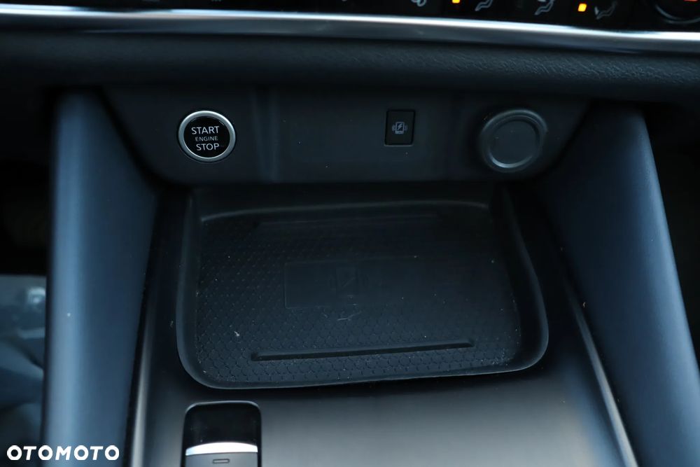 Nissan Qashqai - 25