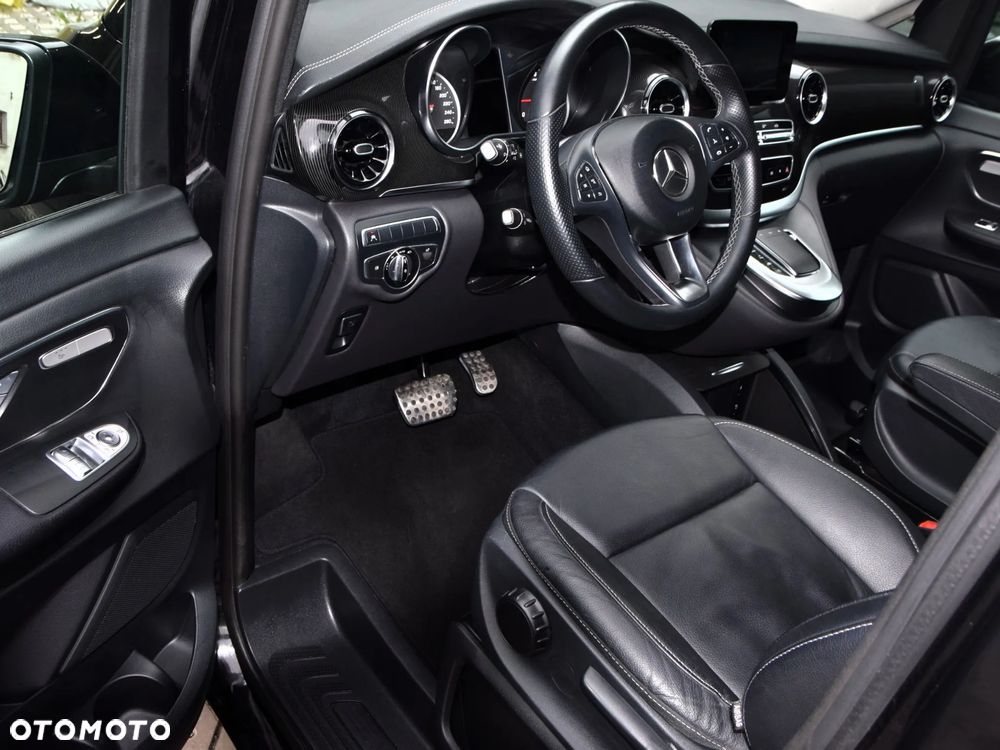 Mercedes-Benz Klasa V 220 d lang 9G-TRONIC - 15