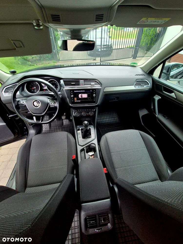 Volkswagen Tiguan Allspace - 19