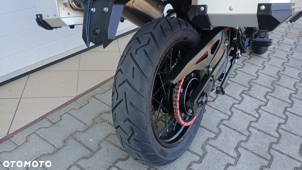 VOGE 650DSX - 8