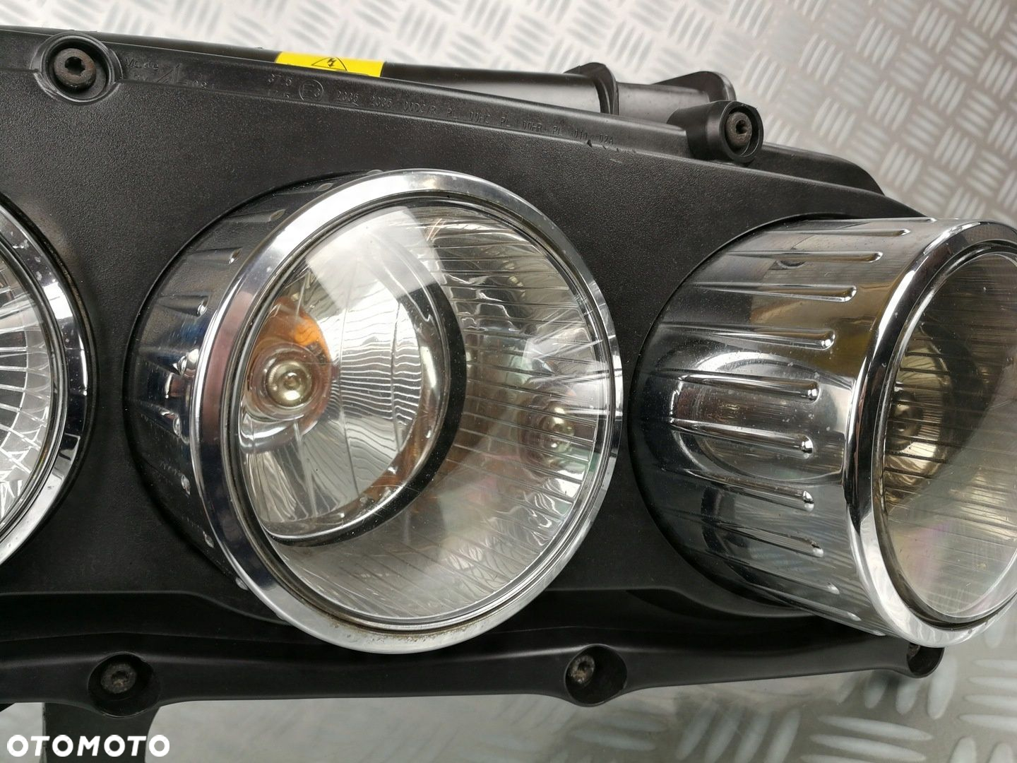 reflektor lampa prawy prawa przód przednia ALFA ROMEO 159 BRERA SPIDER EURO - 8