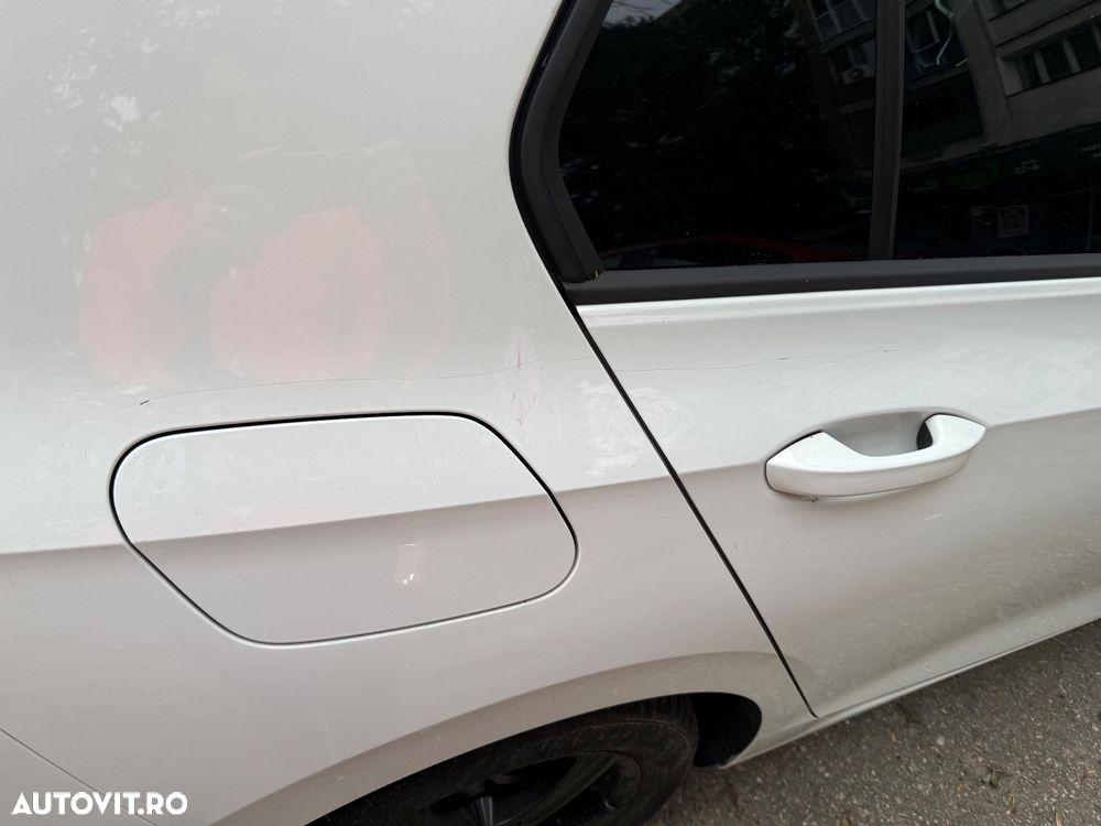 Volkswagen Golf 1.0 TSI OPF - 10