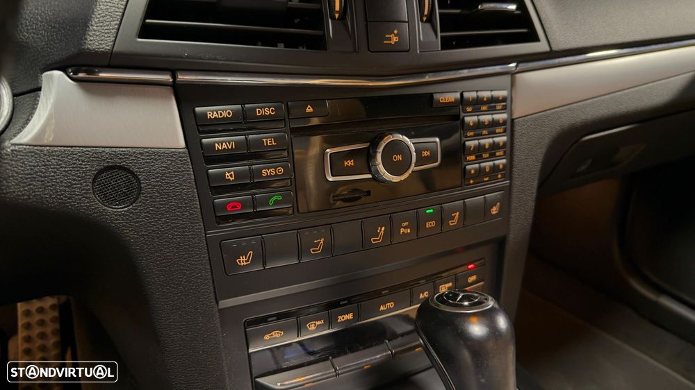 Mercedes-Benz E 200 CGI BlueEFFICIENCY Auto Avantgarde - 13