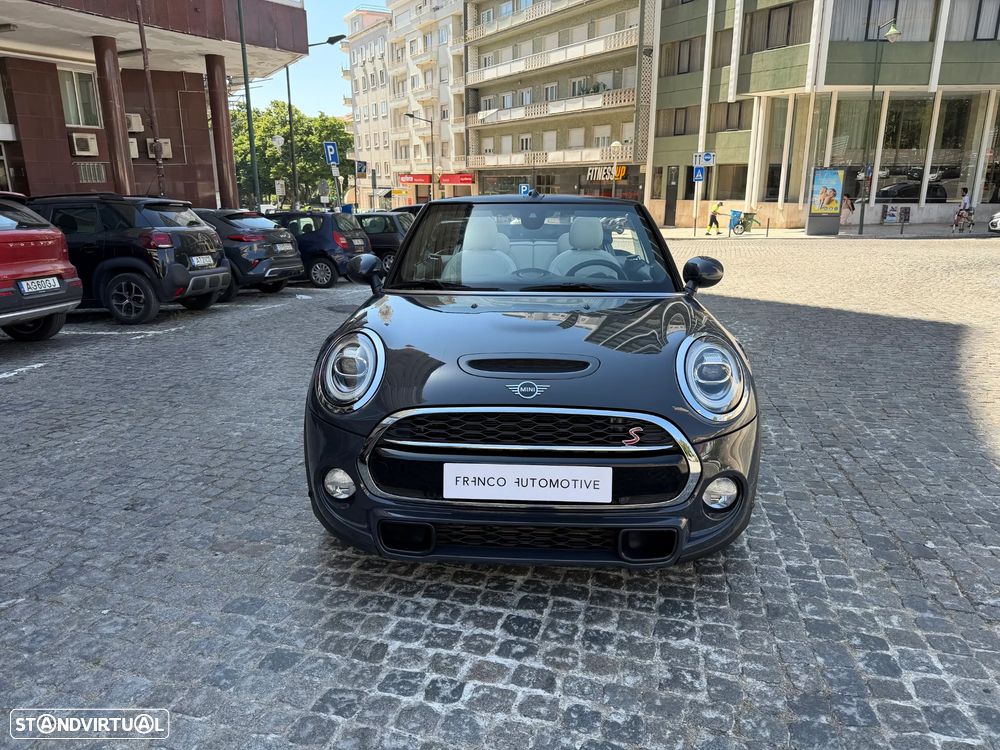 MINI Cabrio Cooper S Auto - 2