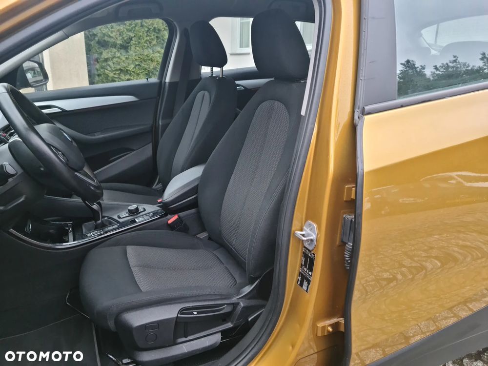 BMW X2 sDrive20i Advantage Plus - 25