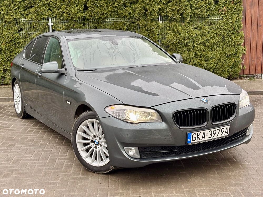 BMW Seria 5 535i Luxury Line - 1