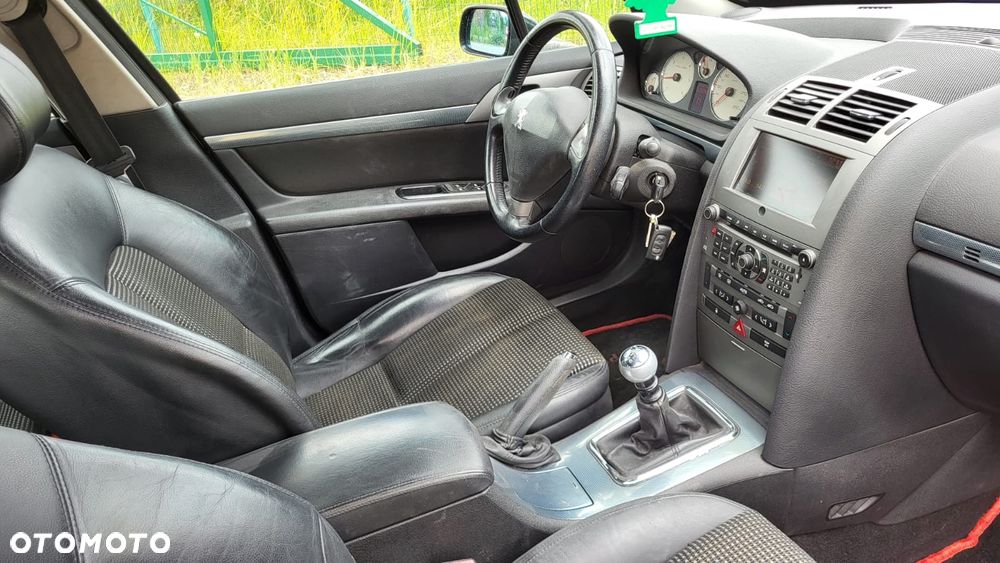 Peugeot 407 - 6