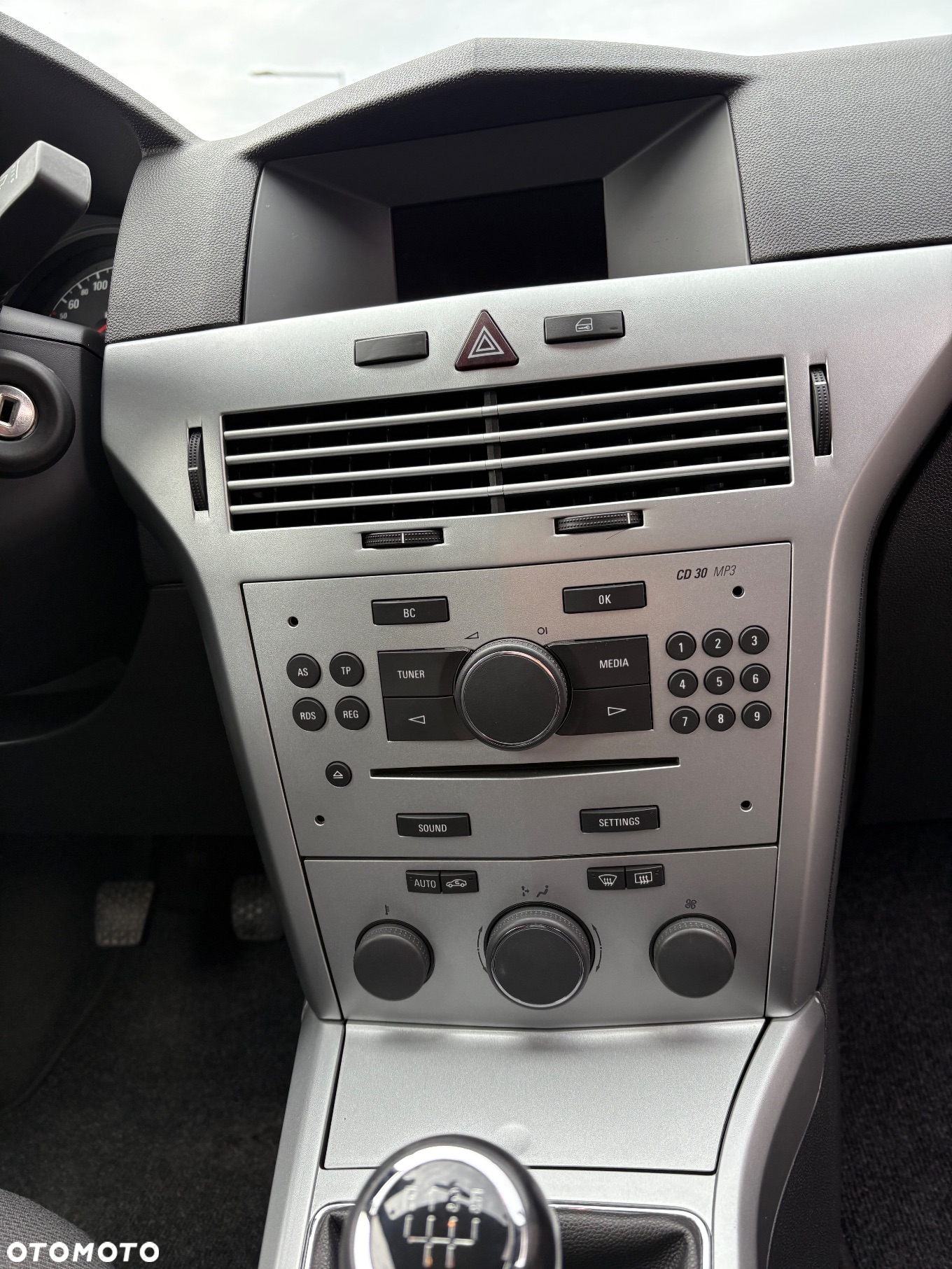 Opel Astra 1.6 Active - 21