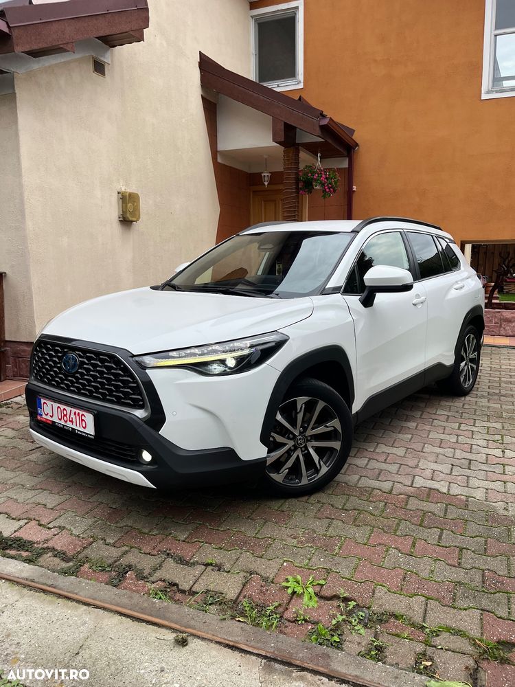 Toyota Corolla Cross Hybrid 2.0 VVT-i Lounge - 2