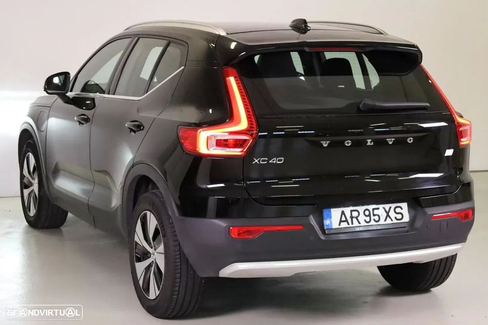 Volvo XC 40 1.5 T5 PHEV Momentum Plus - 16