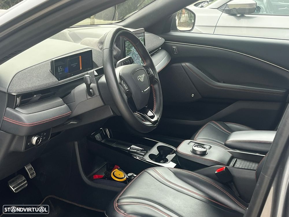 Ford Mustang Mach-E 87 kWh Premium AWD - 8