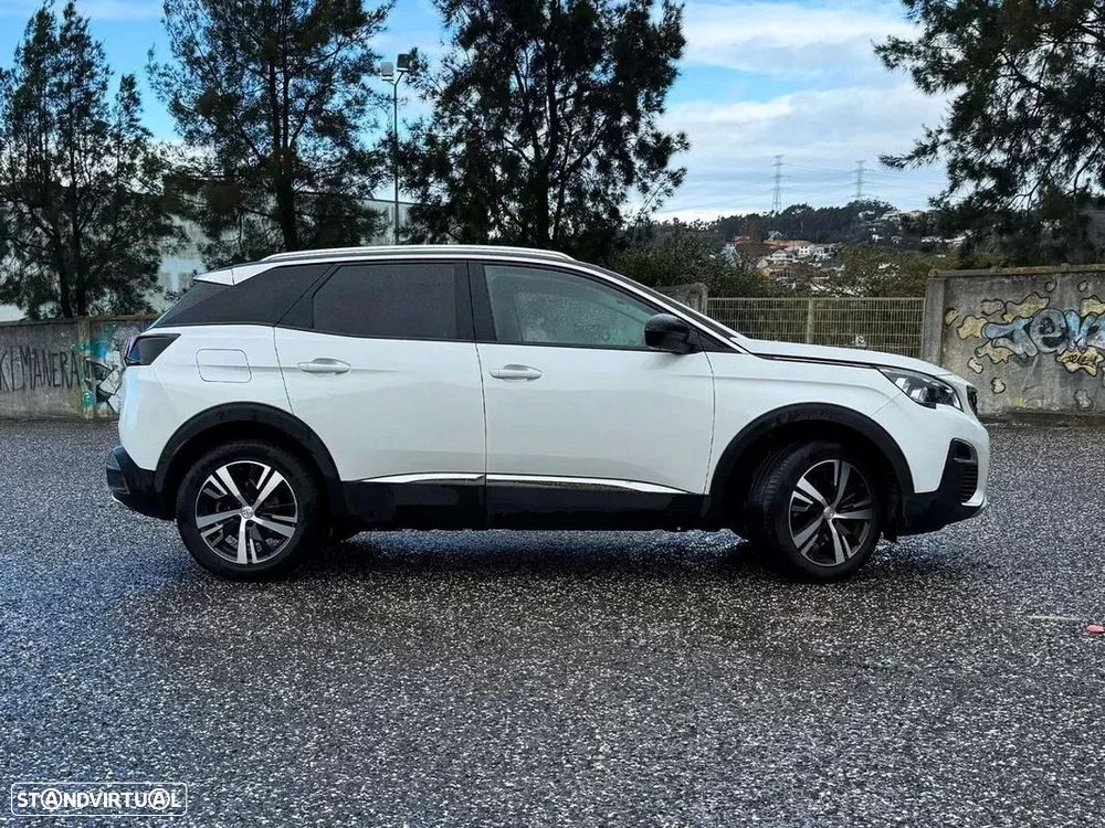 Peugeot 3008 1.2 PureTech Allure - 2