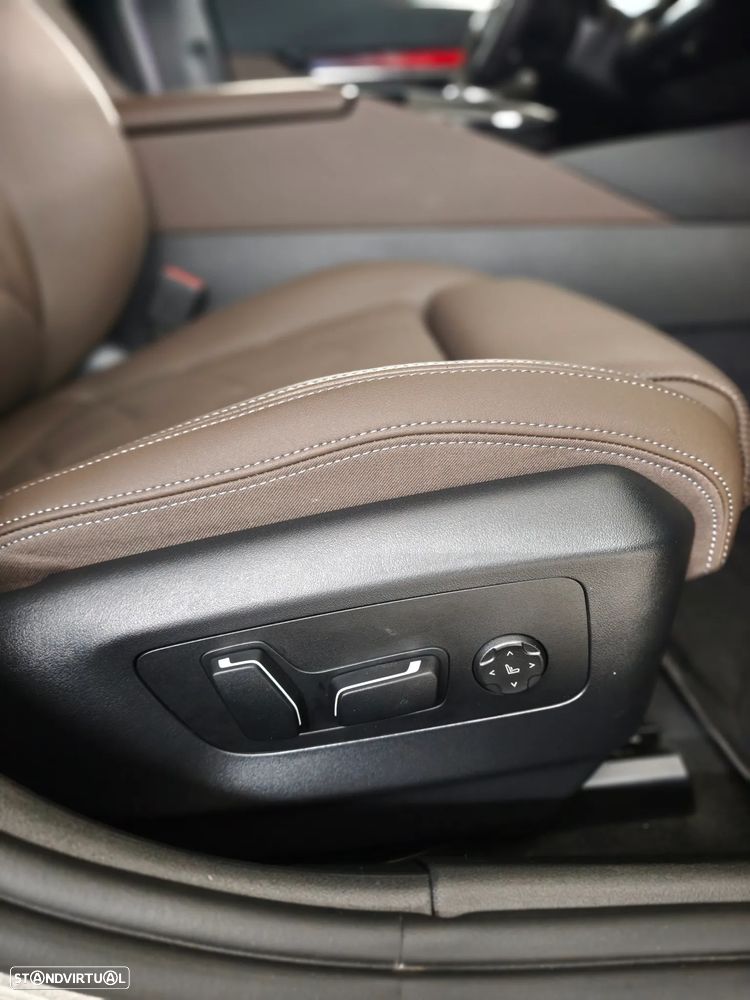 BMW 520 d Pack Desportivo M Pro - 35