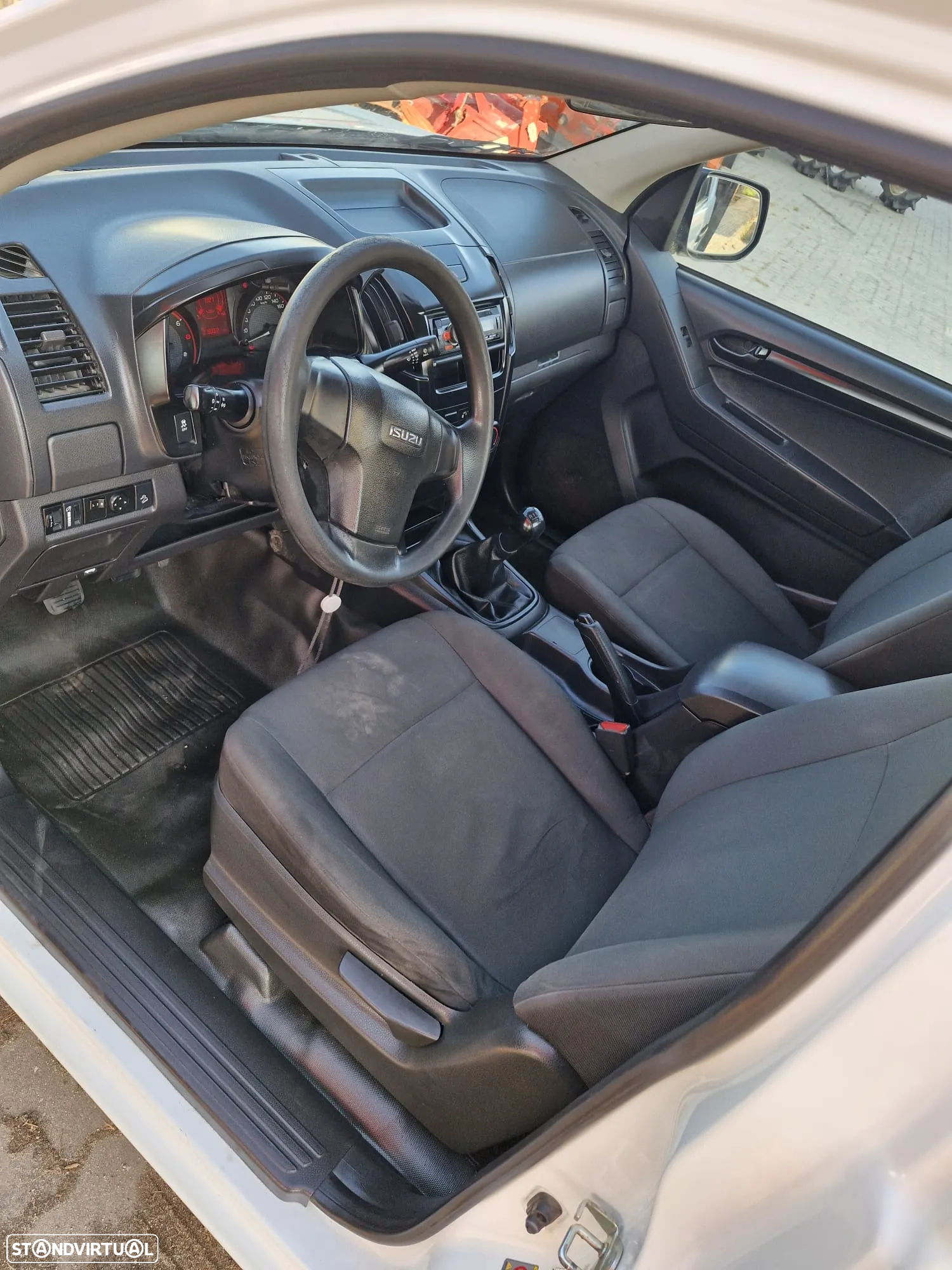 Isuzu DMax - 13