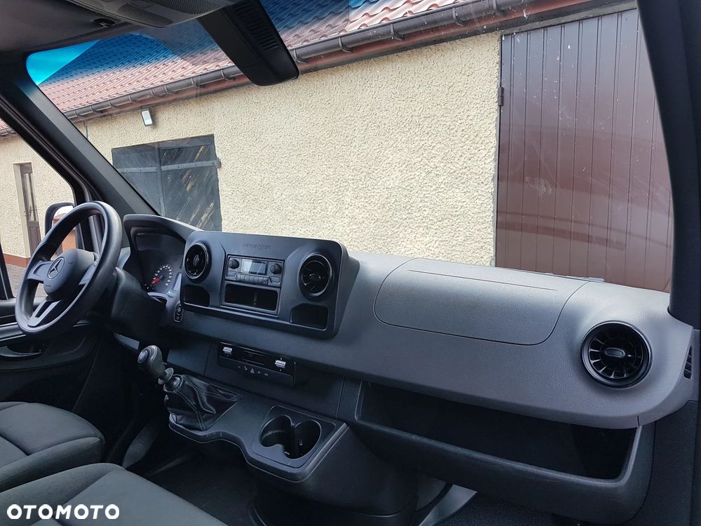 Mercedes-Benz Sprinter 214 CDI - 11