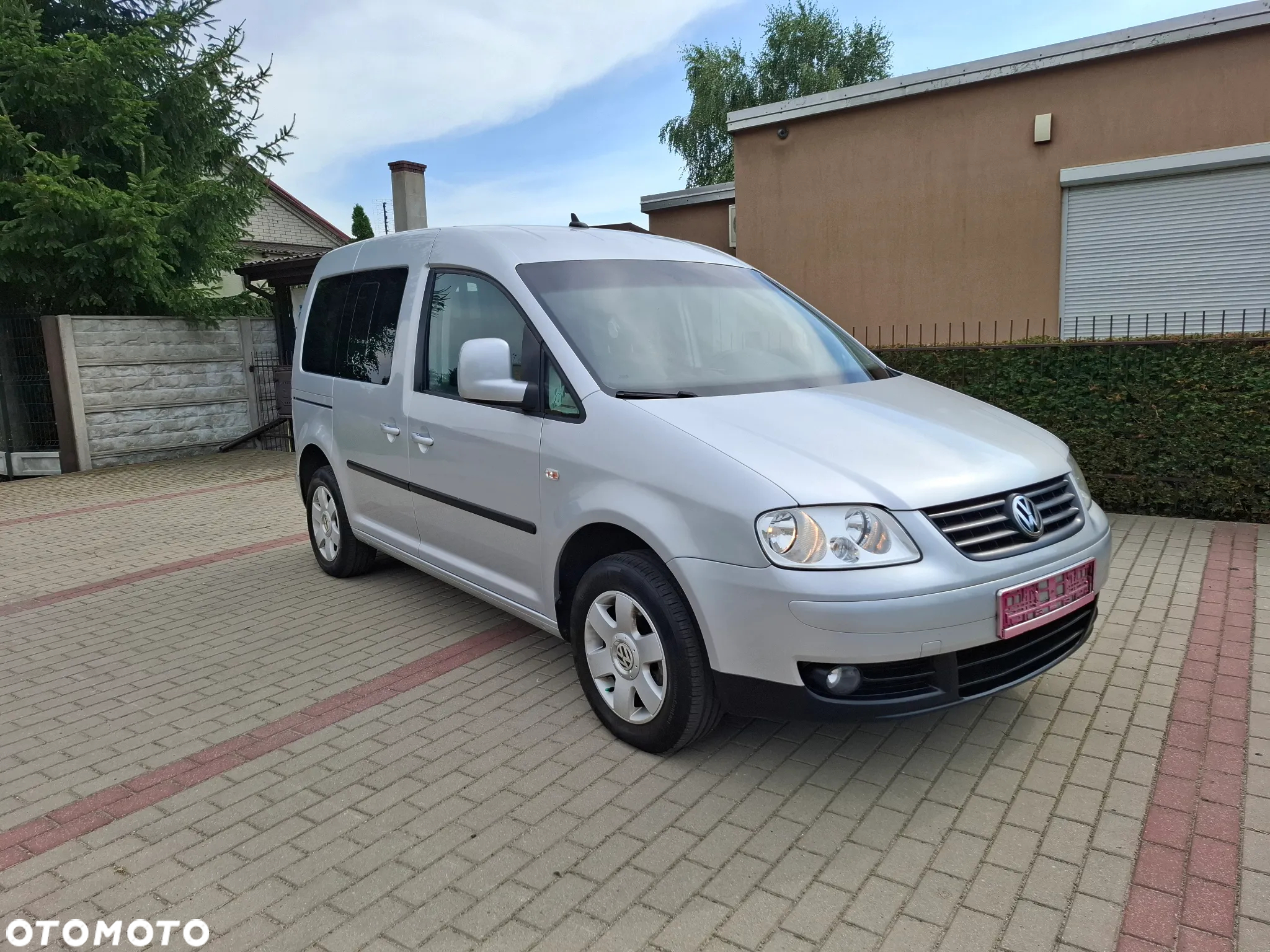 Volkswagen Caddy - 2