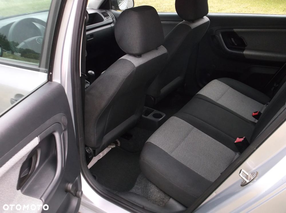 Skoda Fabia 1.2 TSI STYLE EDITION - 8