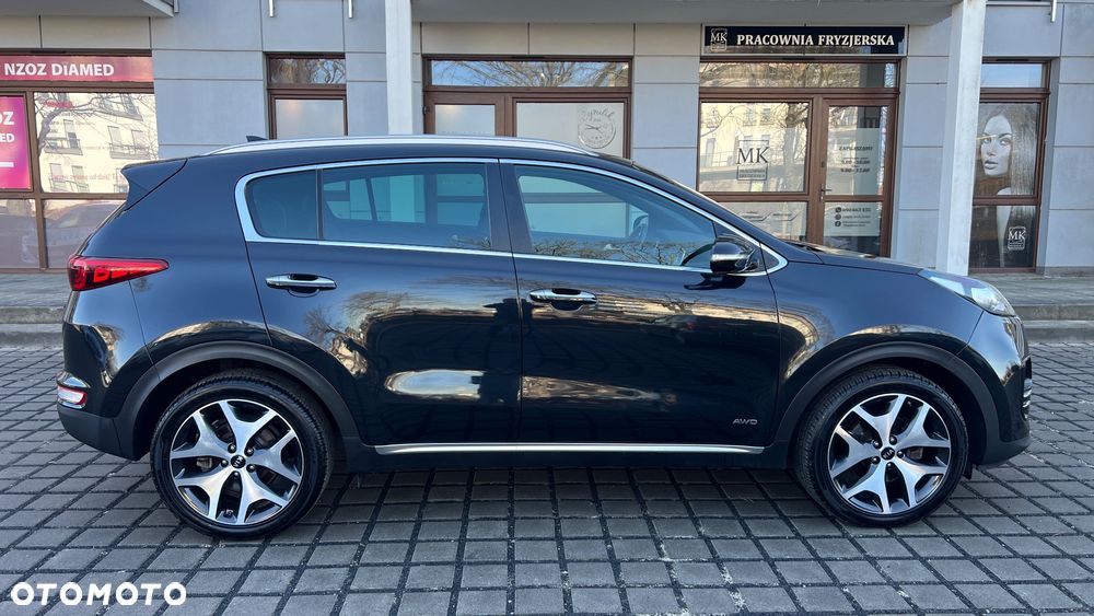 Kia Sportage 2.0 CRDI 4WD Automatik Dream-Team Edition - 9