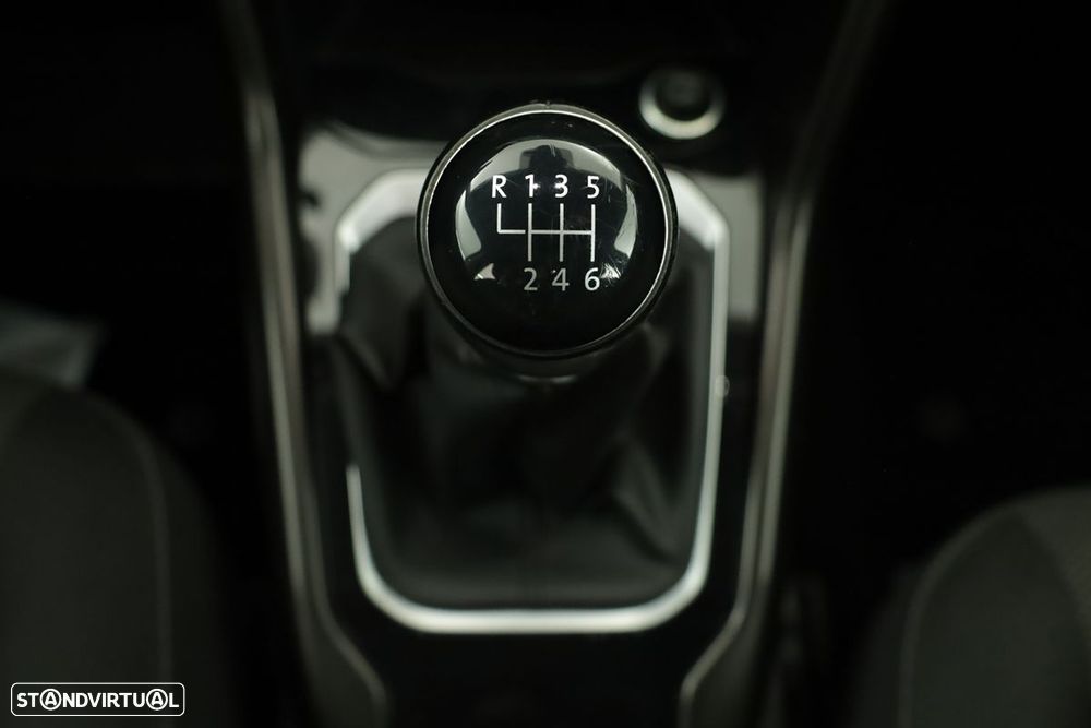 VW T-Roc 1.0 TSI - 14