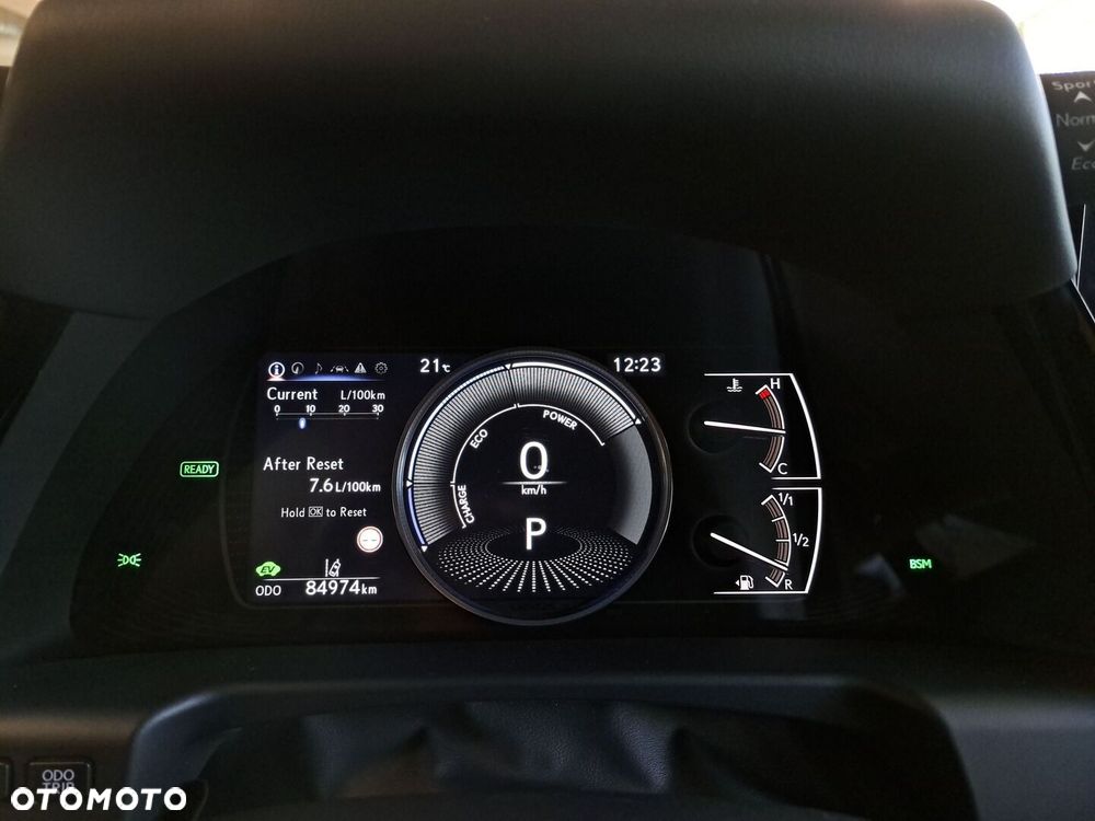 Lexus ES 300h Business Edition - 34