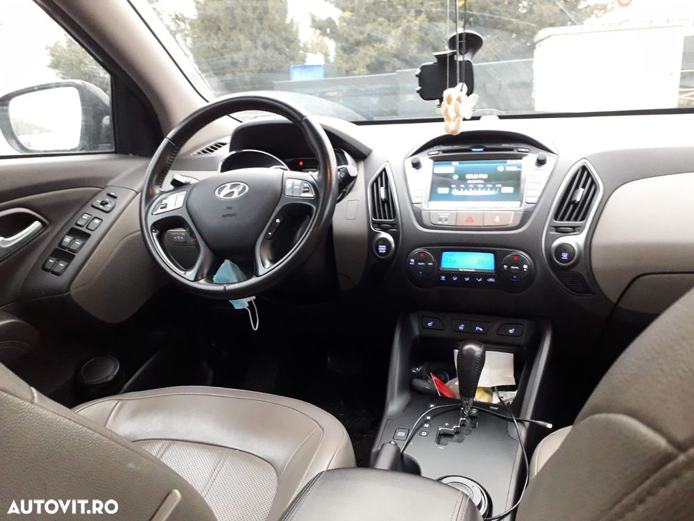 Hyundai ix35 2.0 CRDI 4WD Automatik Luxury - 9