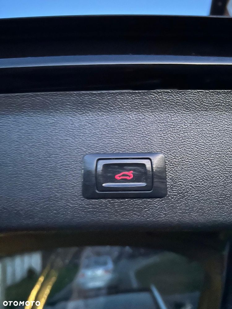 Audi A4 Allroad - 11