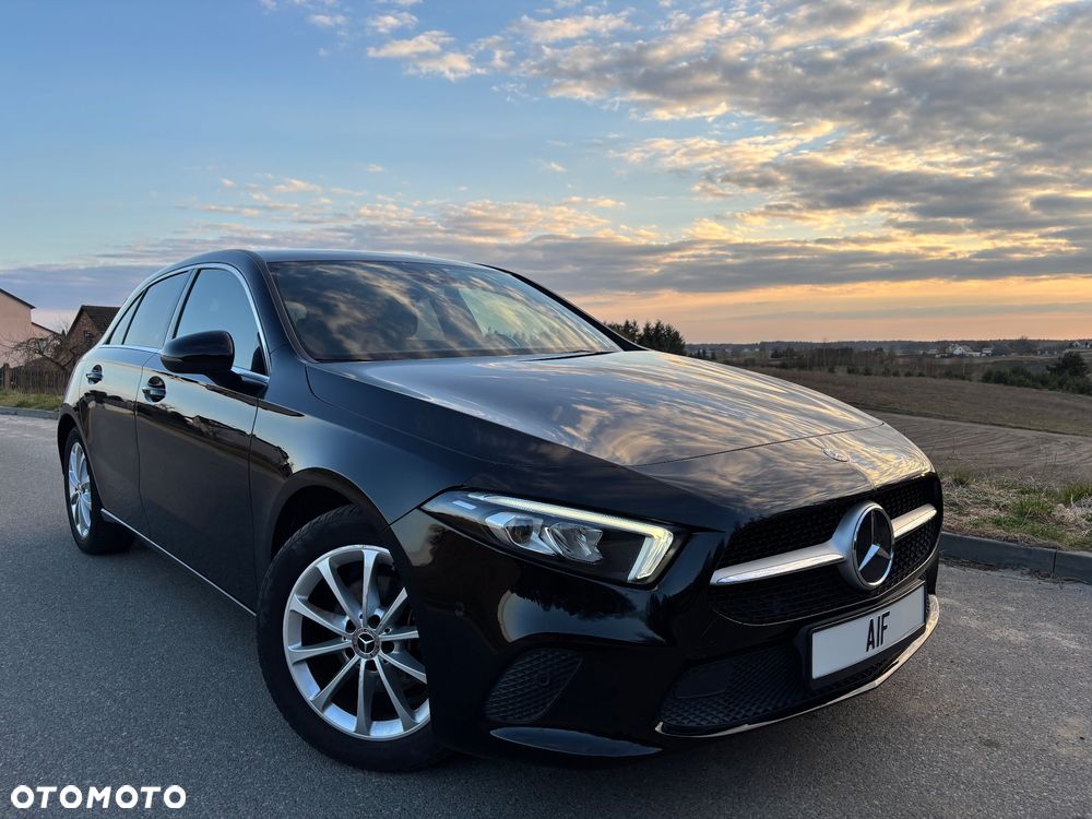 Mercedes-Benz Klasa A 180 7G-DCT Progressive - 12