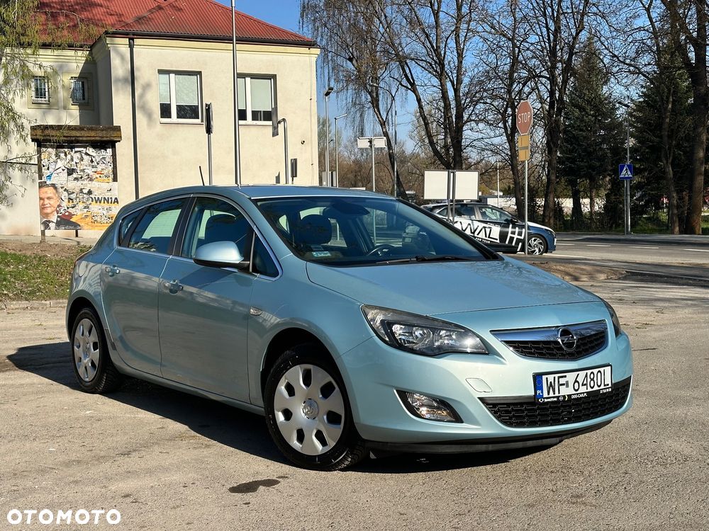 Opel Astra 1.4 T Cosmo - 5