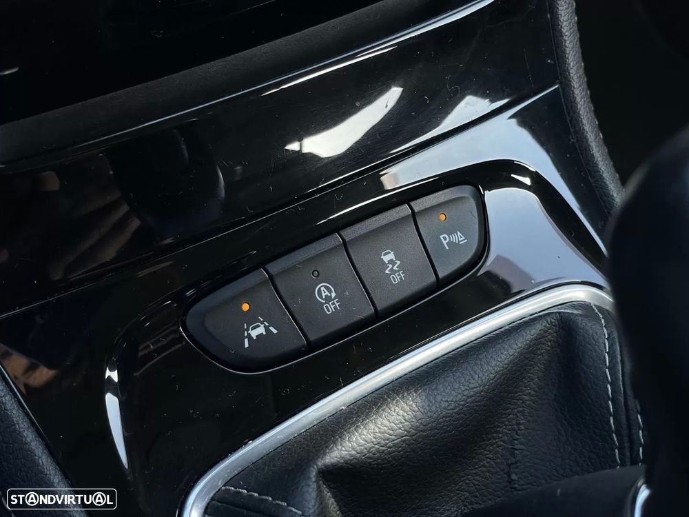 Opel Astra Sports Tourer 1.6 CDTI Innovation S/S RM6/SOB/5PC/5PB - 21