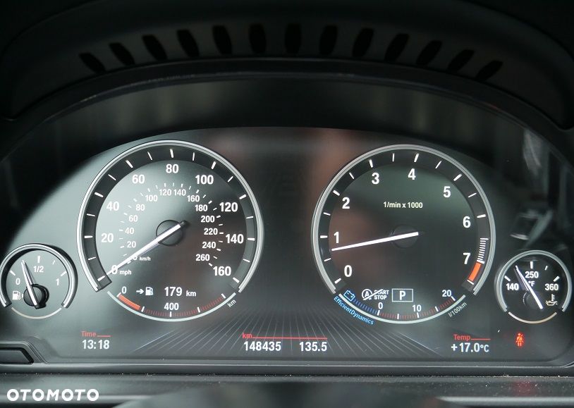 BMW Seria 5 528i xDrive Sport-Aut Luxury Line - 27