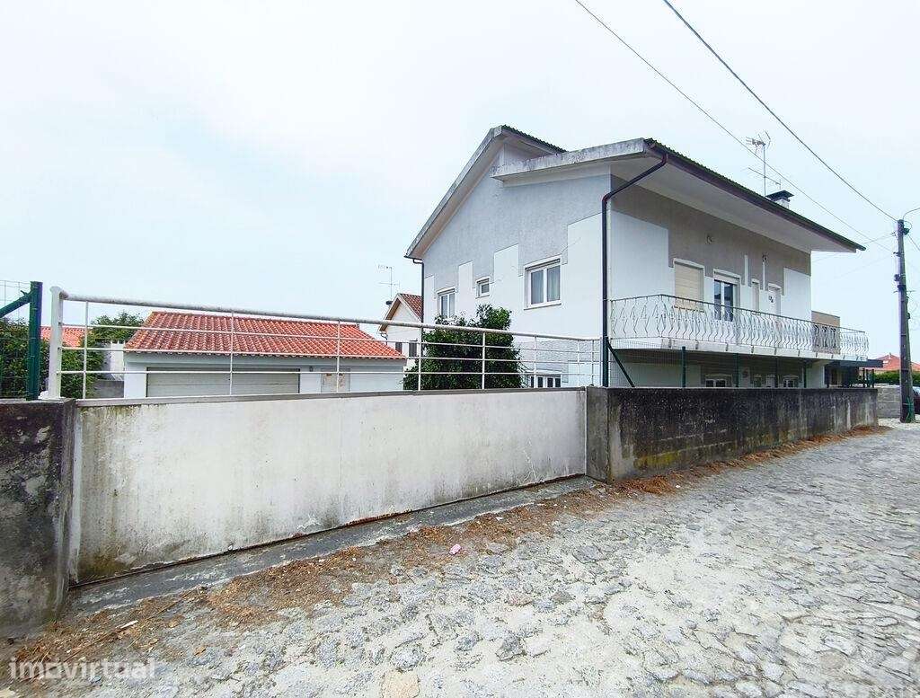 Moradia isolada T4 em Castelo do Neiva de 104 m2 - Grande imagem: 3/32
