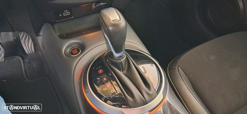 Nissan Juke 1.0 DIG-T Tekna DCT - 10