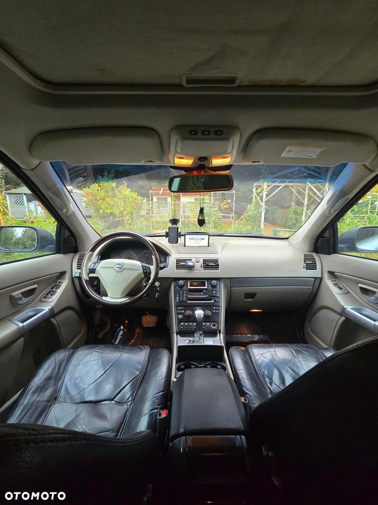Volvo XC 90 - 26