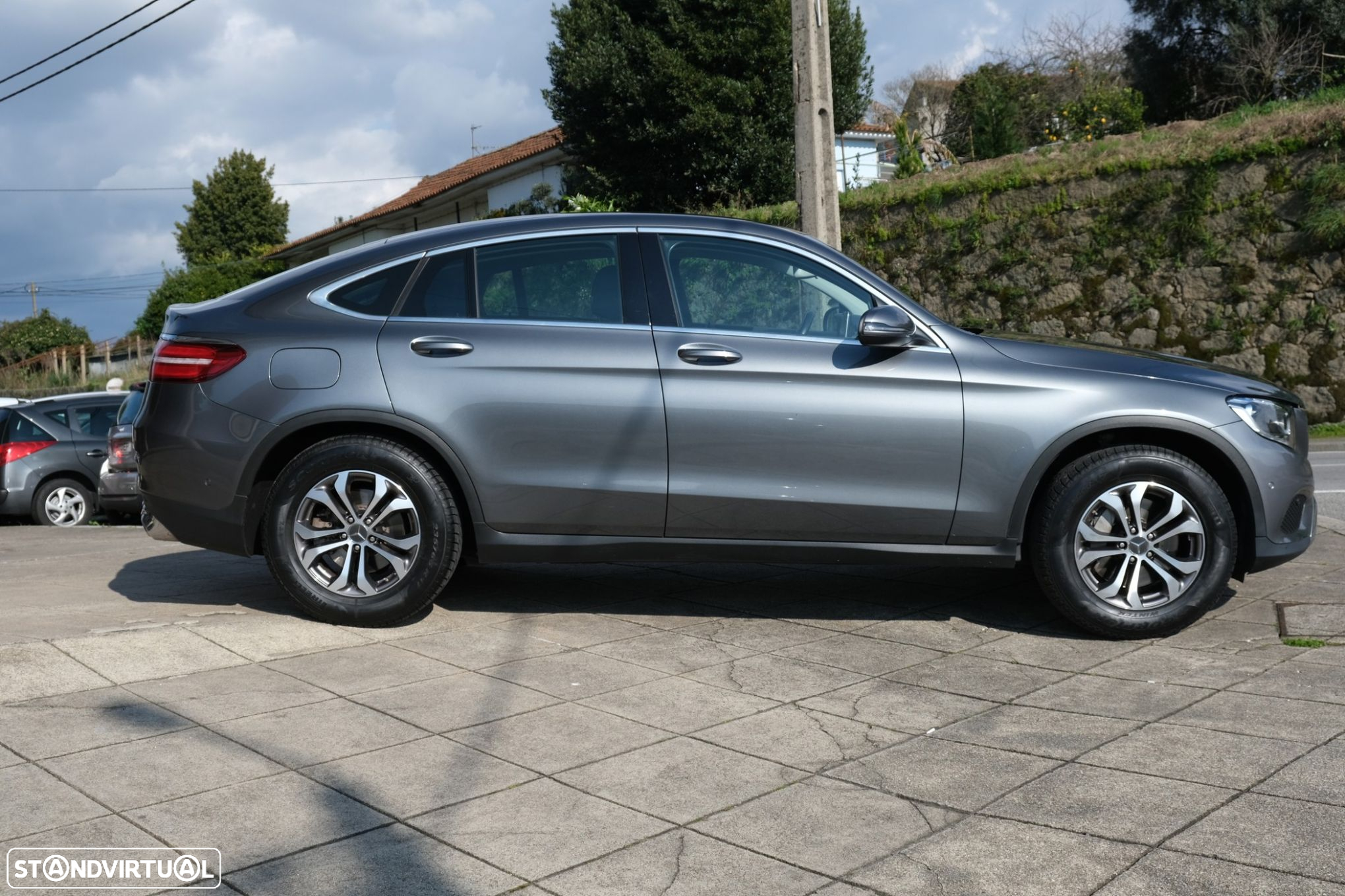 Mercedes-Benz GLC 250 Coupe 4Matic 9G-TRONIC Exclusive - 4