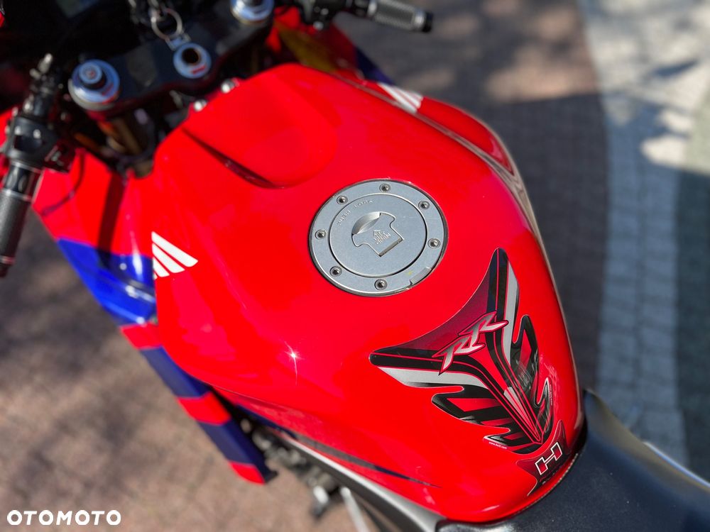 Honda CBR - 31