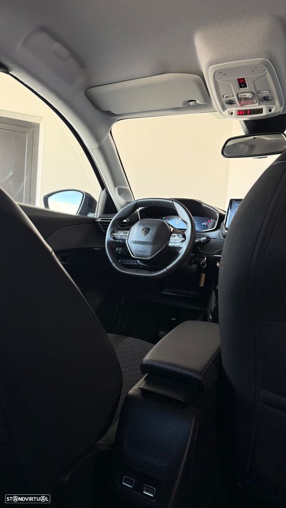 Peugeot 208 1.2 PureTech Allure - 23