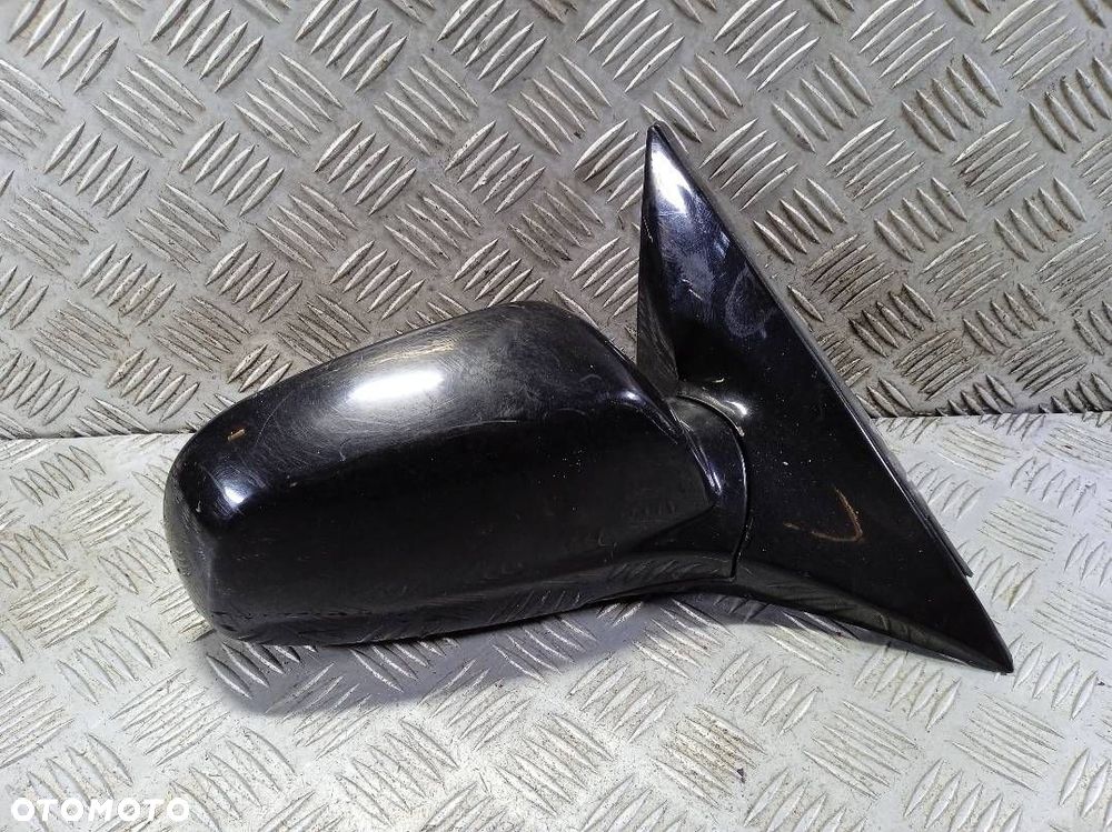LUSTERKO PRAWE DAEWOO EVANDA - 2