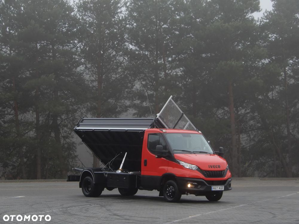 Iveco DAILY 50C18 Wywrotka Kiper Wywrot x 3 Strony 3996 mm Długi 8 E.Palet Renomowanej Firmy RomCar Rozstaw Osi 4100 mm WZMACNIANY HAK 3500 Kg 98 Tys Km Przeb. Stan Auta JAK NOWY POLECAM - 19