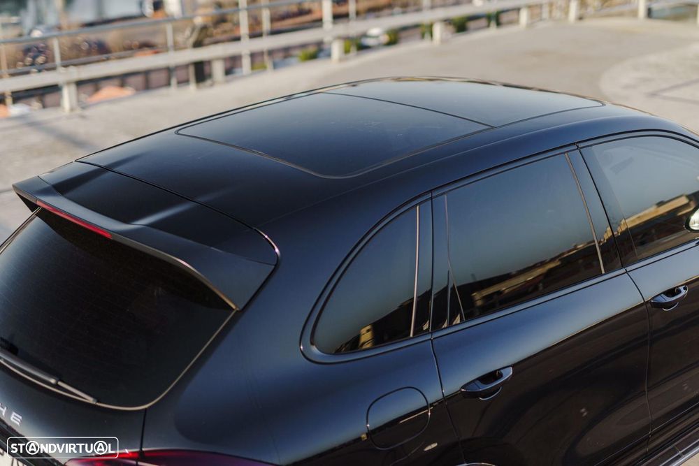 Porsche Cayenne S - 6