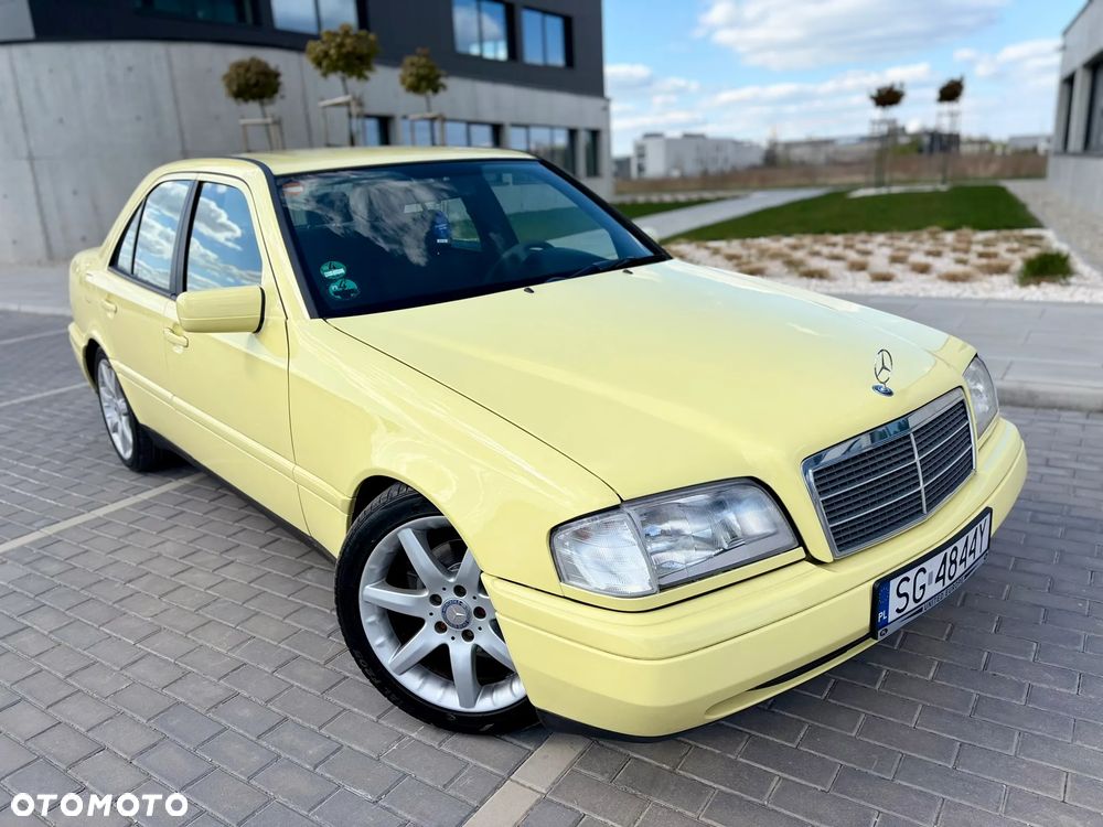 Mercedes-Benz Klasa C 180 Esprit - 15
