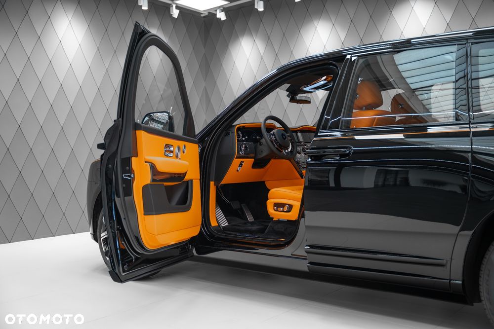 Rolls-Royce Cullinan Series II Black Badge - 29